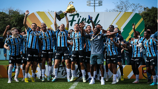 Grêmio empata com Internacional no primeiro jogo das finais do Estadual  Sub-20