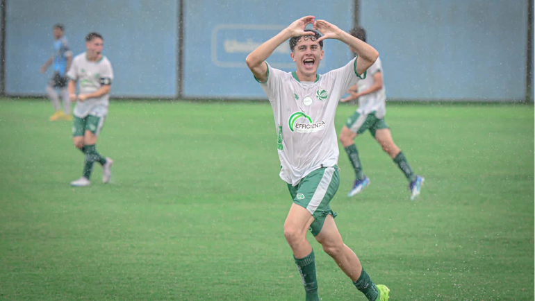 Gurias Gremistas conquistam vitória fora de casa pelo Campeonato Brasileiro